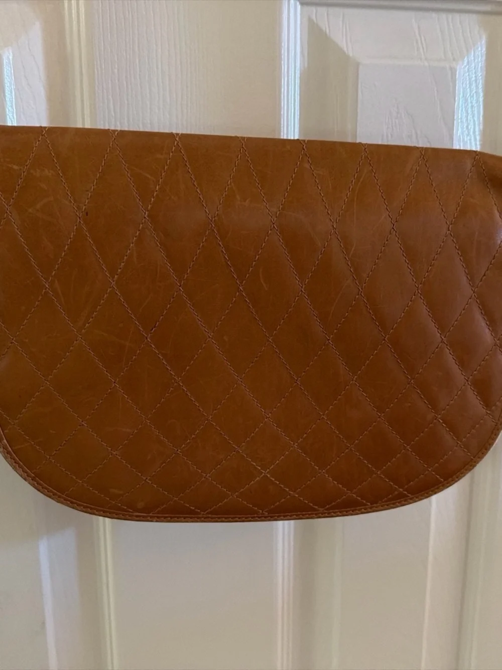 Quilted Tan Crossbody Shoulder Bag - Classic Women's Purse